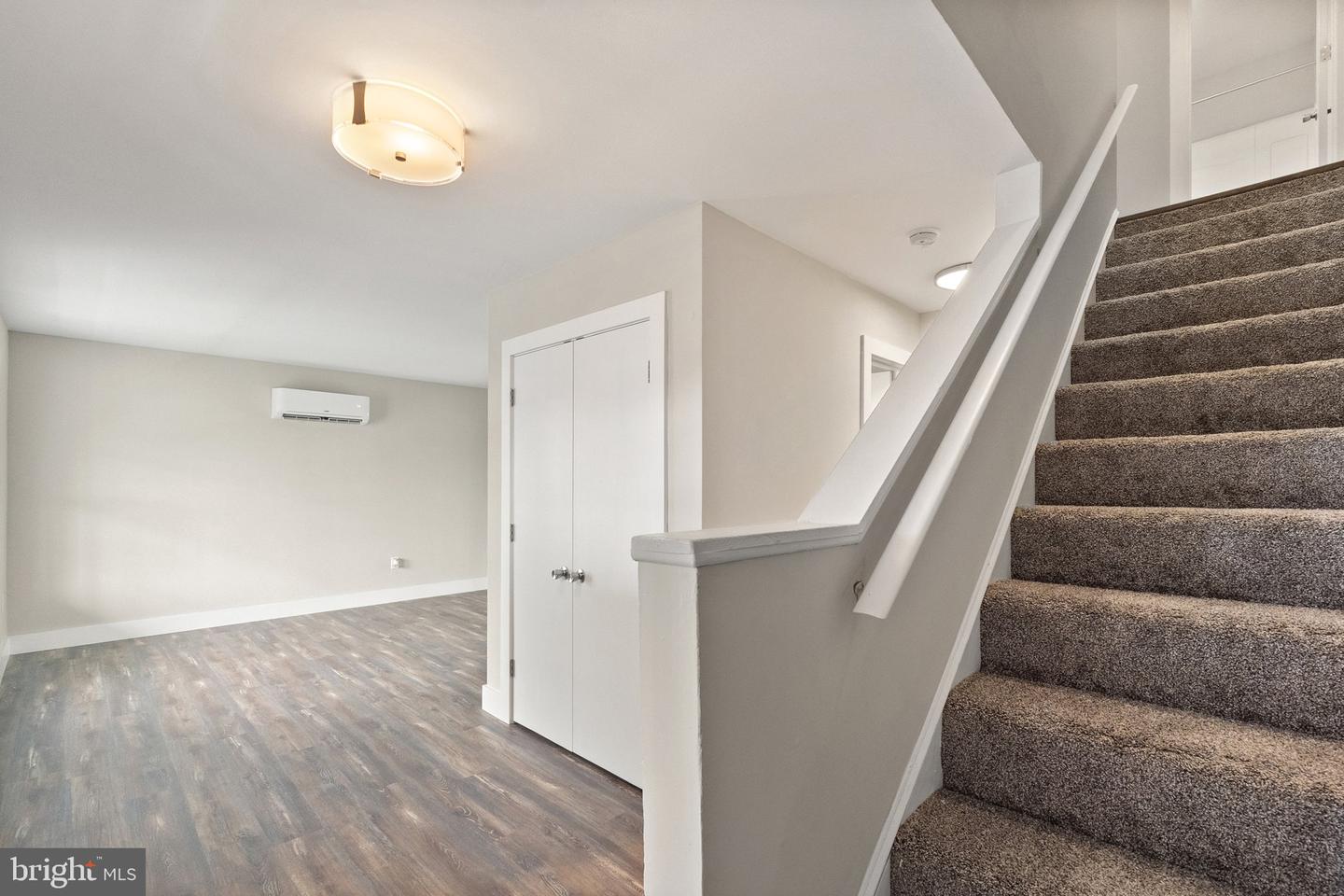 558 BRANCH ST, STRASBURG, Virginia 22657, 3 Bedrooms Bedrooms, 6 Rooms Rooms,1 BathroomBathrooms,Residential,For sale,558 BRANCH ST,VASH2009656 MLS # VASH2009656