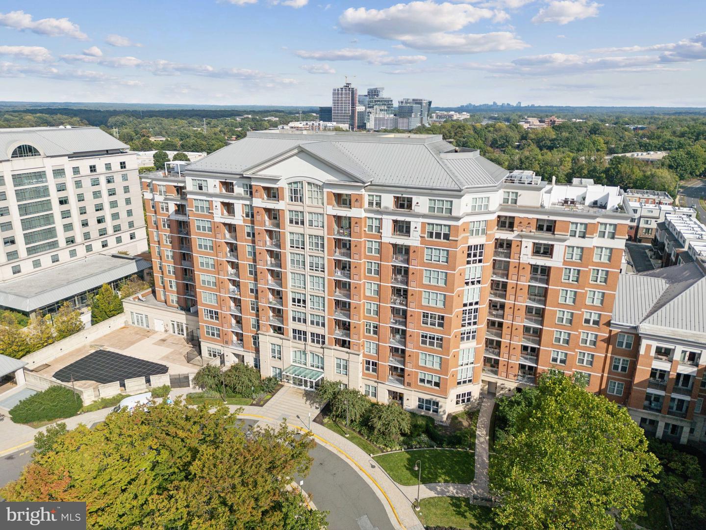 11760 SUNRISE VALLEY DR #1014, RESTON, Virginia 20191, 2 Bedrooms Bedrooms, ,2 BathroomsBathrooms,Residential,For sale,11760 SUNRISE VALLEY DR #1014,VAFX2202618 MLS # VAFX2202618