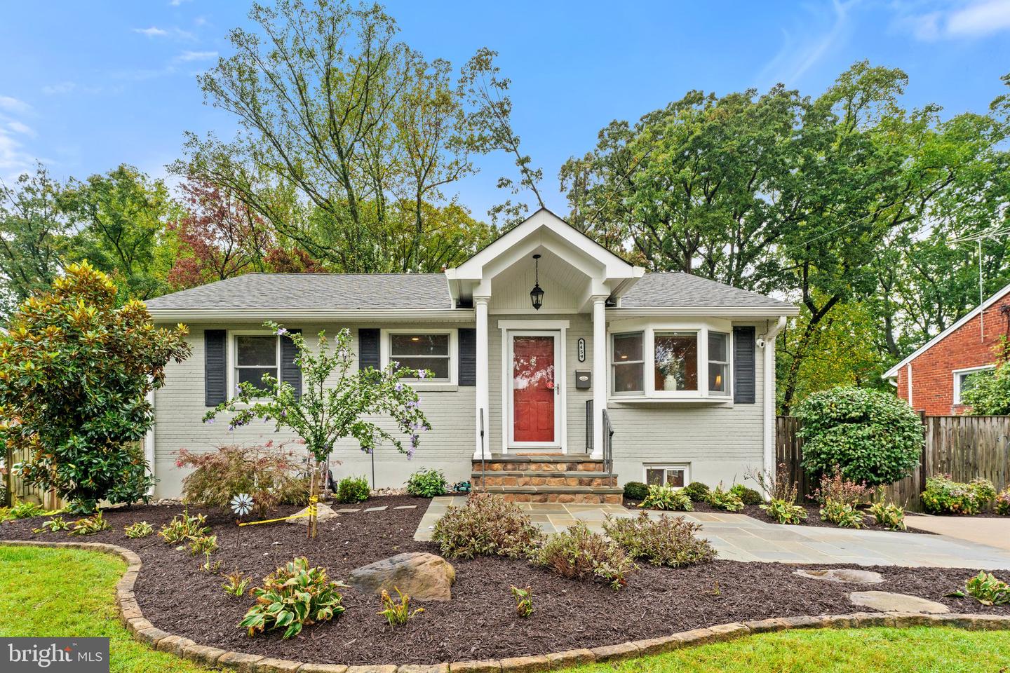 6459 OAKWOOD DR, FALLS CHURCH, Virginia 22041, 3 Bedrooms Bedrooms, ,2 BathroomsBathrooms,Residential,For sale,6459 OAKWOOD DR,VAFX2202742 MLS # VAFX2202742