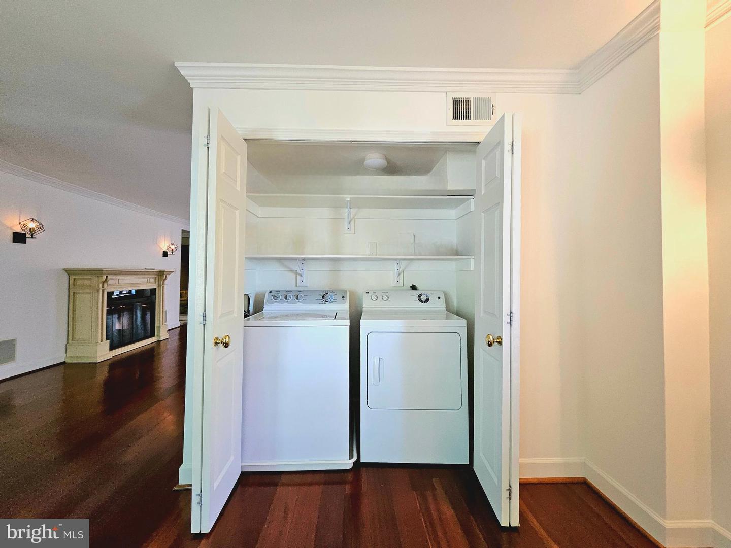 1080 WISCONSIN AVE NW #103/104, WASHINGTON, District Of Columbia 20007, 2 Bedrooms Bedrooms, ,3 BathroomsBathrooms,Residential,For sale,1080 WISCONSIN AVE NW #103/104,DCDC2160420 MLS # DCDC2160420