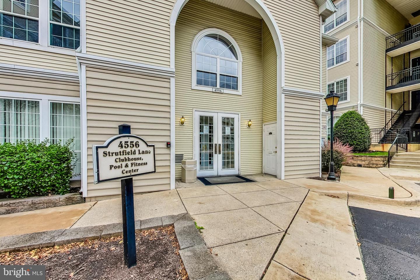 4550 STRUTFIELD LN #2111, ALEXANDRIA, Virginia 22311, 2 Bedrooms Bedrooms, ,2 BathroomsBathrooms,Residential,For sale,4550 STRUTFIELD LN #2111,VAAX2038322 MLS # VAAX2038322