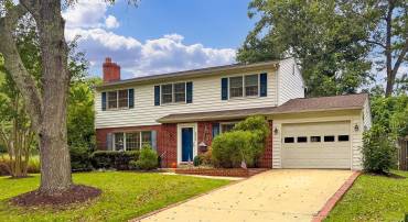 8339 ORANGE CT, ALEXANDRIA, Virginia 22309, 4 Bedrooms Bedrooms, ,2 BathroomsBathrooms,Residential,For sale,8339 ORANGE CT,VAFX2203722 MLS # VAFX2203722