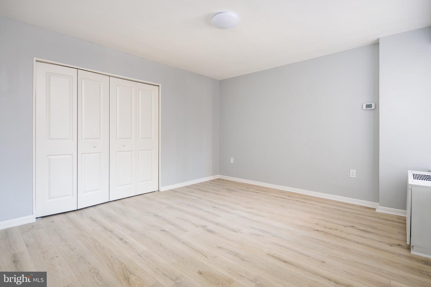 3000 SPOUT RUN PKWY #A201, ARLINGTON, Virginia 22201, 2 Bedrooms Bedrooms, ,1 BathroomBathrooms,Residential,For sale,3000 SPOUT RUN PKWY #A201,VAAR2049132 MLS # VAAR2049132