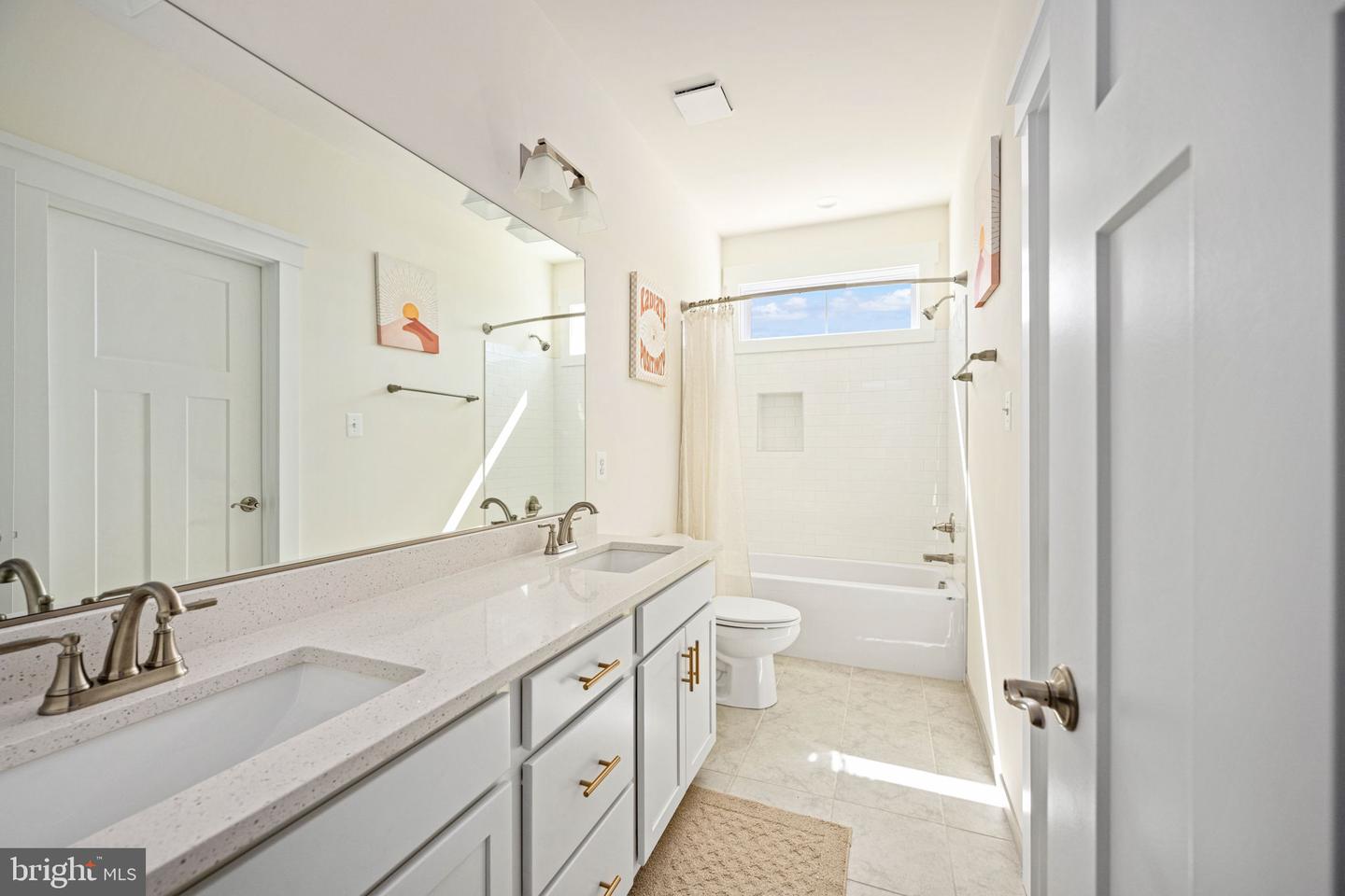 350 EVERMORE LN, STAFFORD, Virginia 22554, 4 Bedrooms Bedrooms, ,3 BathroomsBathrooms,Residential,For sale,350 EVERMORE LN,VAST2033166 MLS # VAST2033166