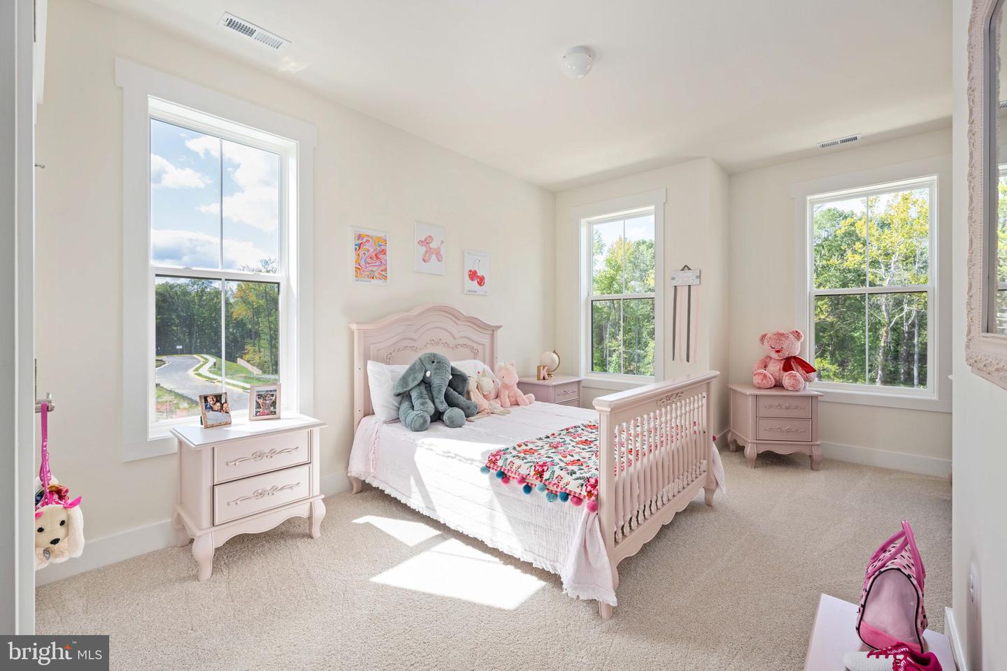 350 EVERMORE LN, STAFFORD, Virginia 22554, 4 Bedrooms Bedrooms, ,3 BathroomsBathrooms,Residential,For sale,350 EVERMORE LN,VAST2033166 MLS # VAST2033166