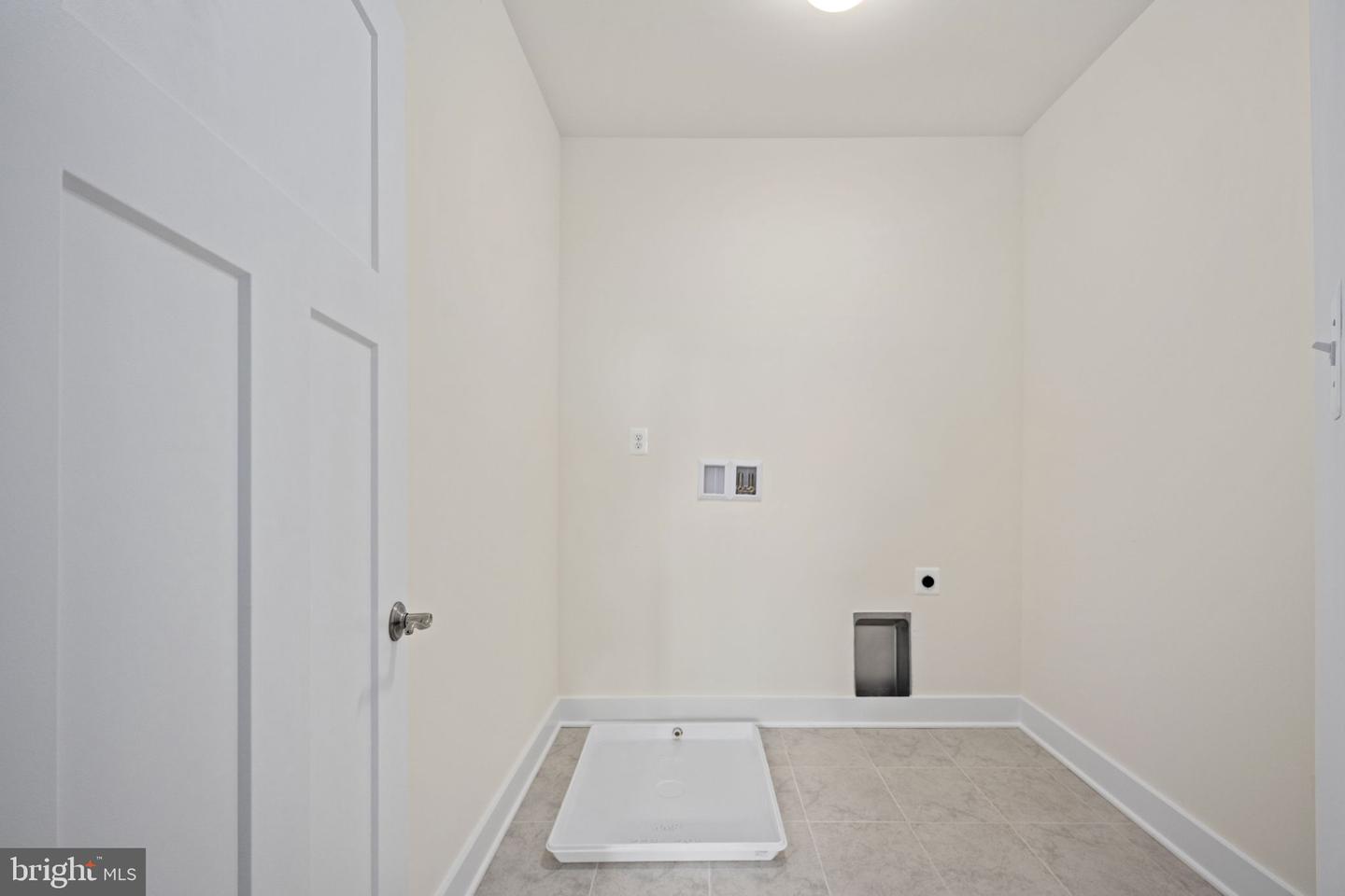 350 EVERMORE LN, STAFFORD, Virginia 22554, 4 Bedrooms Bedrooms, ,3 BathroomsBathrooms,Residential,For sale,350 EVERMORE LN,VAST2033166 MLS # VAST2033166
