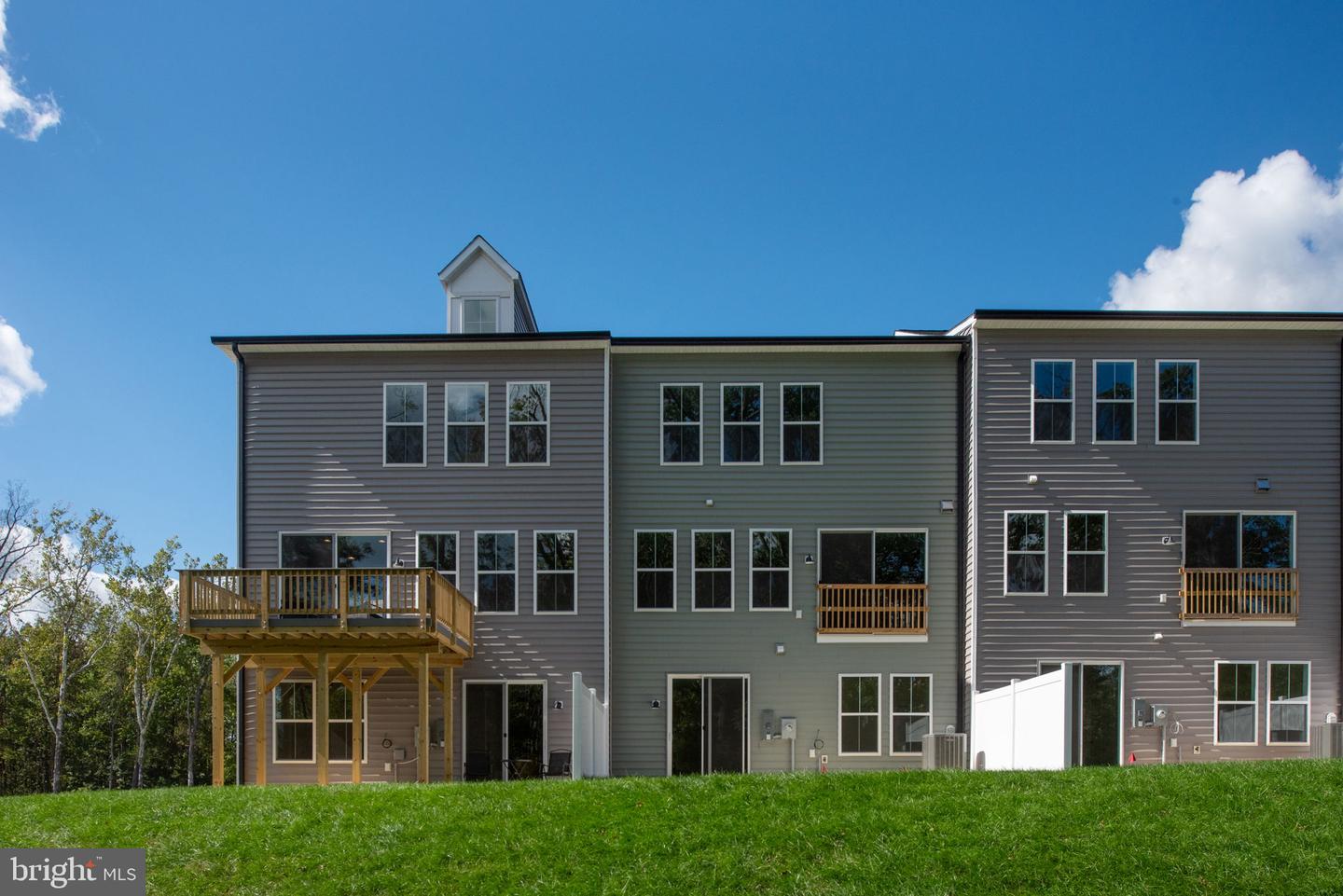 350 EVERMORE LN, STAFFORD, Virginia 22554, 4 Bedrooms Bedrooms, ,3 BathroomsBathrooms,Residential,For sale,350 EVERMORE LN,VAST2033166 MLS # VAST2033166