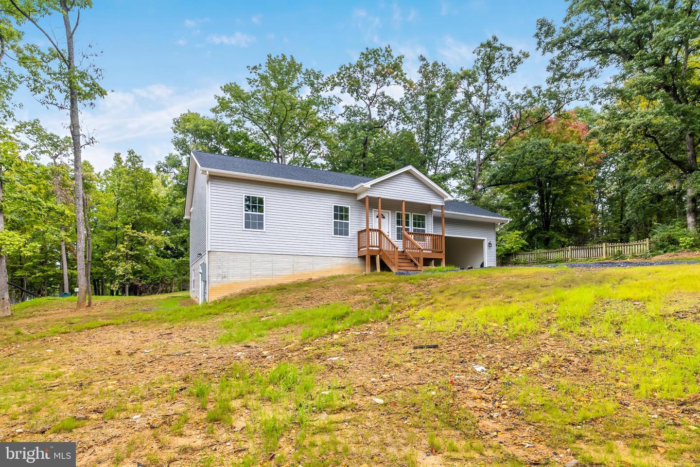 59 VESEY DR, FRONT ROYAL, Virginia 22630, 4 Bedrooms Bedrooms, ,3 BathroomsBathrooms,Residential,For sale,59 VESEY DR,VAWR2009186 MLS # VAWR2009186