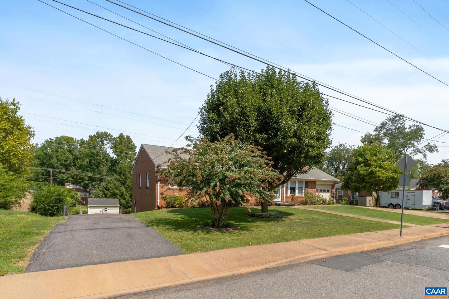 2304 ANGUS RD, CHARLOTTESVILLE, Virginia 22901, 4 Bedrooms Bedrooms, ,3 BathroomsBathrooms,Residential,For sale,2304 ANGUS RD,656378 MLS # 656378