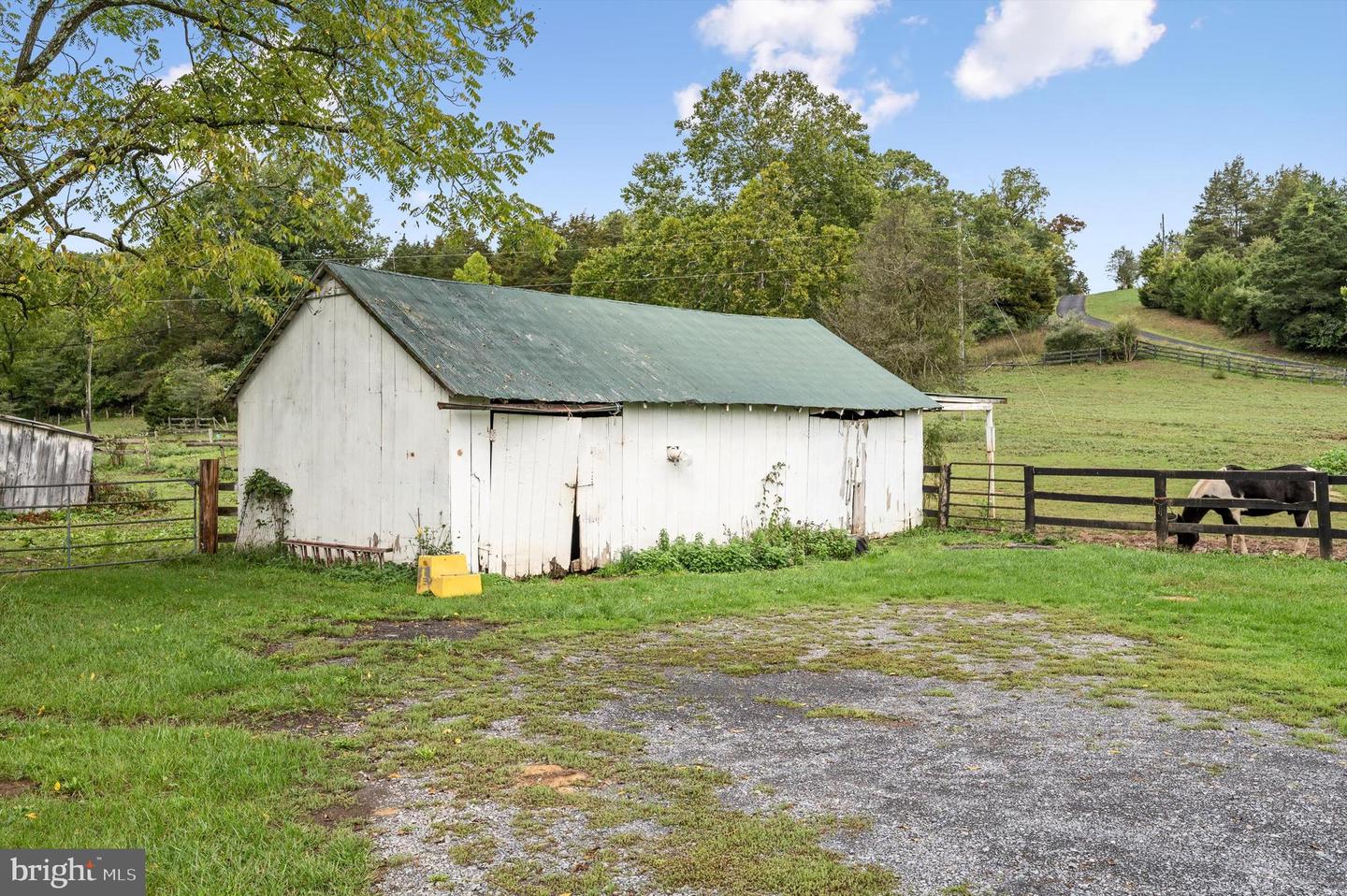 874 CARPERS VALLEY RD, WINCHESTER, Virginia 22602, 4 Bedrooms Bedrooms, ,2 BathroomsBathrooms,Residential,For sale,874 CARPERS VALLEY RD,VAFV2021744 MLS # VAFV2021744