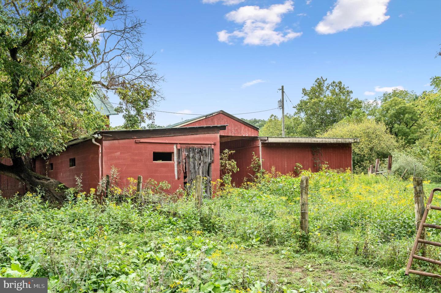 874 CARPERS VALLEY RD, WINCHESTER, Virginia 22602, 4 Bedrooms Bedrooms, ,2 BathroomsBathrooms,Residential,For sale,874 CARPERS VALLEY RD,VAFV2021744 MLS # VAFV2021744