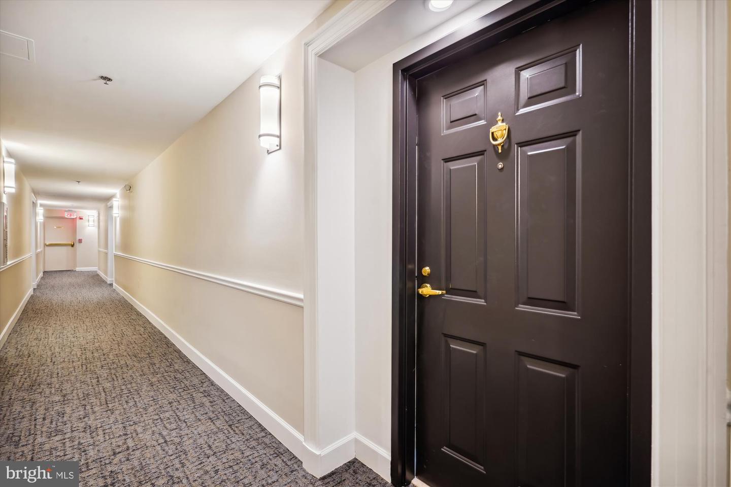 1860 STRATFORD PARK PL #407, RESTON, Virginia 20190, 2 Bedrooms Bedrooms, ,2 BathroomsBathrooms,Residential,For sale,1860 STRATFORD PARK PL #407,VAFX2202982 MLS # VAFX2202982