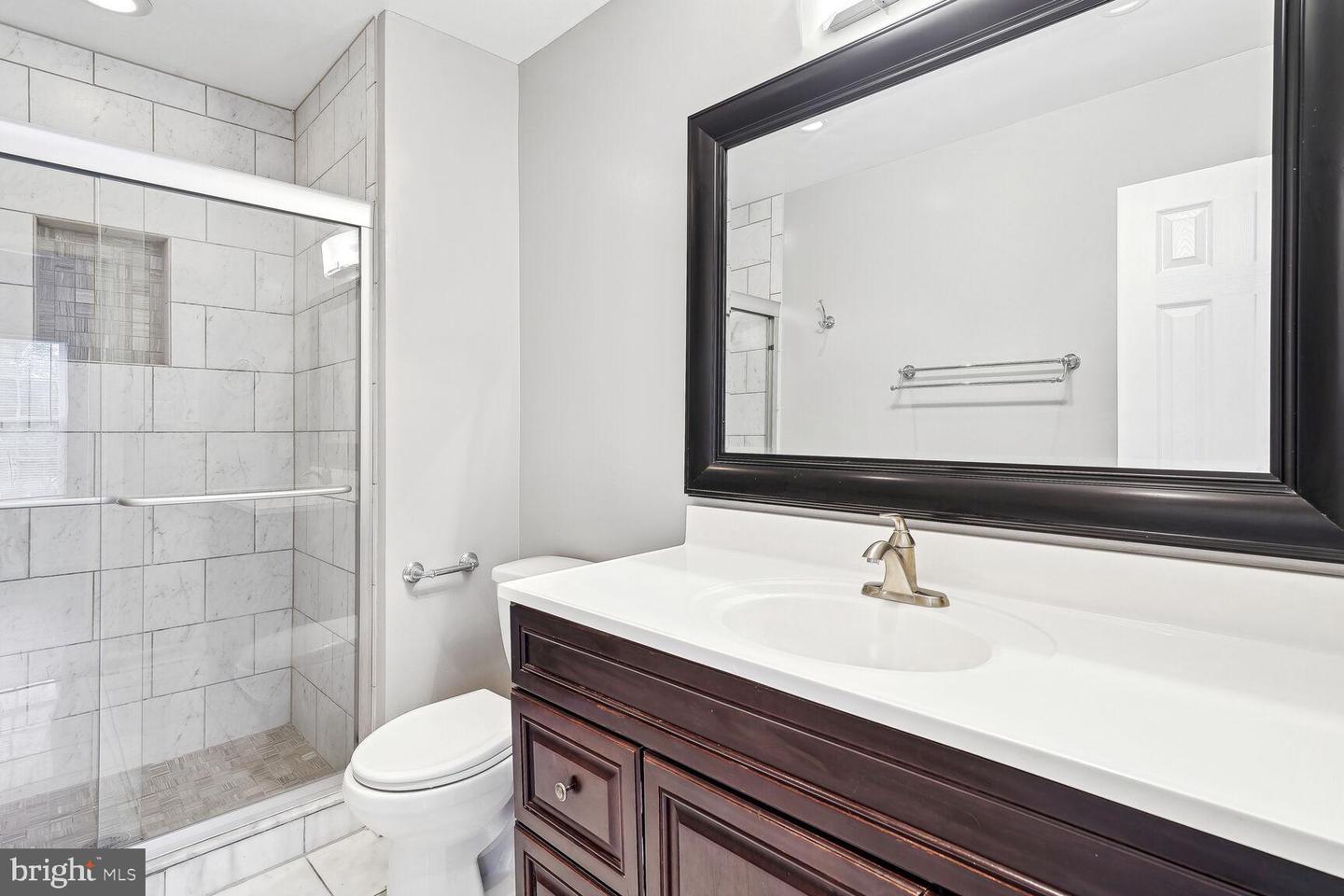 6614 MEDINAH LN, ALEXANDRIA, Virginia 22312, 2 Bedrooms Bedrooms, ,3 BathroomsBathrooms,Residential,For sale,6614 MEDINAH LN,VAFX2203718 MLS # VAFX2203718