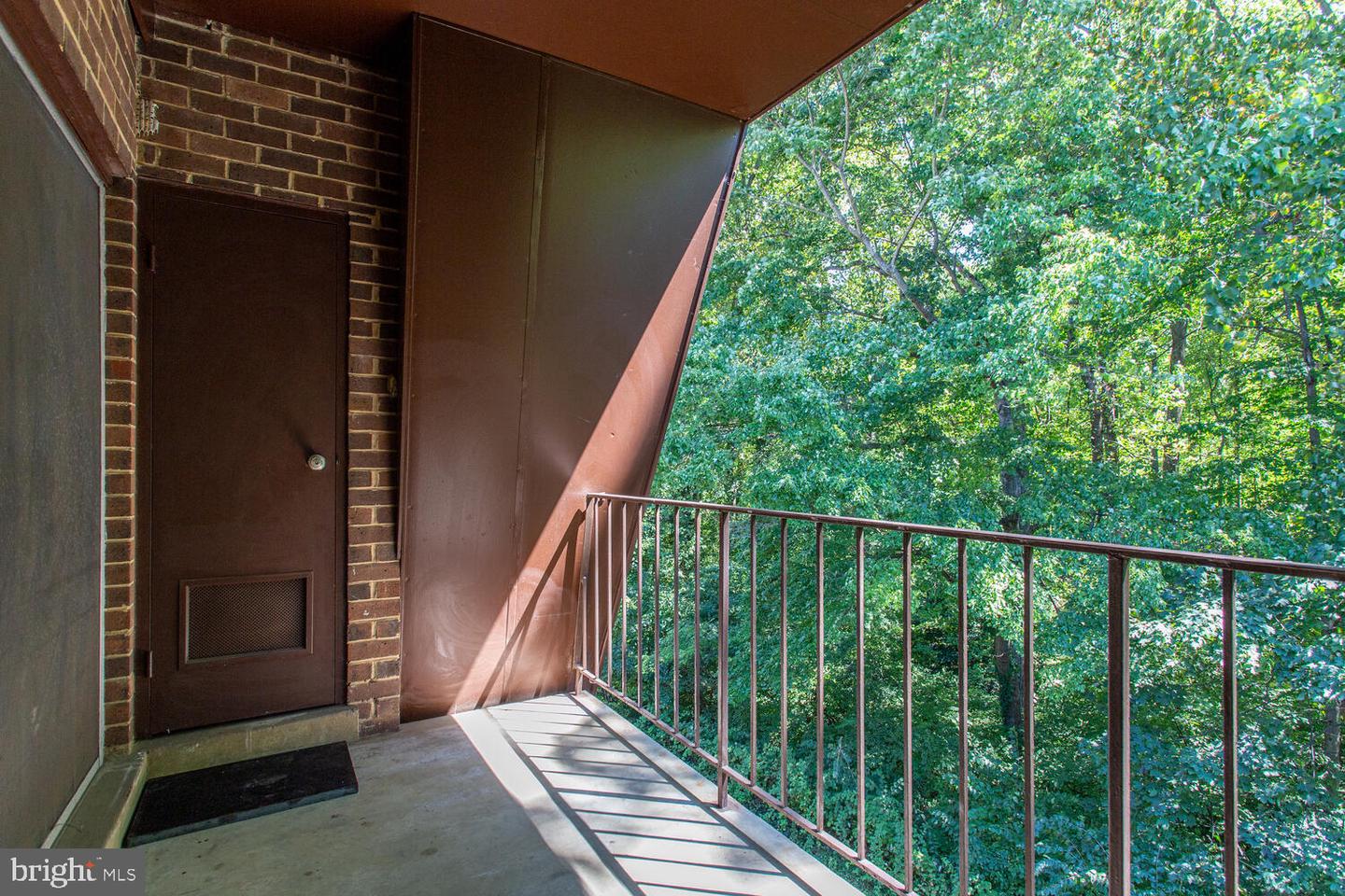 11609 VANTAGE HILL RD #21B, RESTON, Virginia 20190, 2 Bedrooms Bedrooms, ,1 BathroomBathrooms,Residential,For sale,11609 VANTAGE HILL RD #21B,VAFX2203780 MLS # VAFX2203780