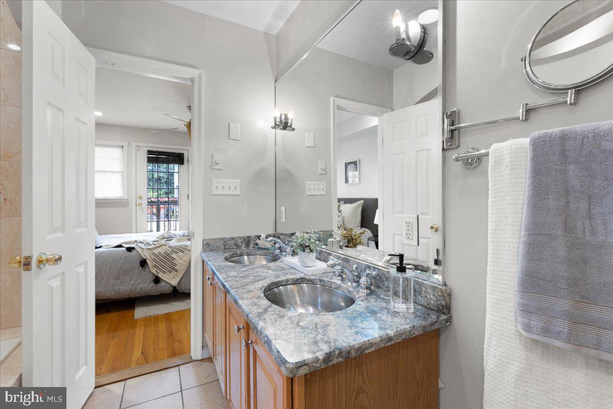 2505 N CAPITOL ST NE, WASHINGTON, District Of Columbia 20002, 3 Bedrooms Bedrooms, ,2 BathroomsBathrooms,Residential,For sale,2505 N CAPITOL ST NE,DCDC2146202 MLS # DCDC2146202