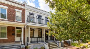 913 L ST NE, WASHINGTON, District Of Columbia 20002, 4 Bedrooms Bedrooms, ,3 BathroomsBathrooms,Residential,For sale,913 L ST NE,DCDC2149302 MLS # DCDC2149302