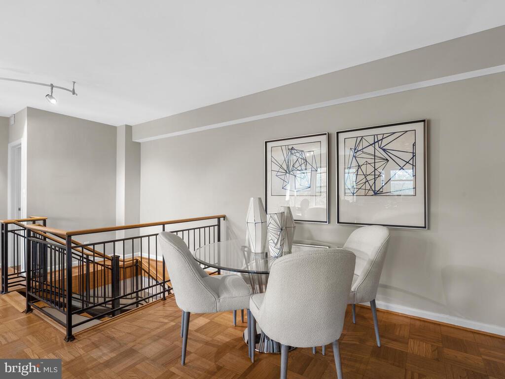 2500 Q ST NW #318/218, WASHINGTON, District Of Columbia 20007, 2 Bedrooms Bedrooms, ,2 BathroomsBathrooms,Residential,For sale,2500 Q ST NW #318/218,DCDC2151550 MLS # DCDC2151550