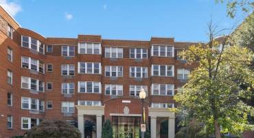 2500 Q ST NW #318/218, WASHINGTON, District Of Columbia 20007, 2 Bedrooms Bedrooms, ,2 BathroomsBathrooms,Residential,For sale,2500 Q ST NW #318/218,DCDC2151550 MLS # DCDC2151550