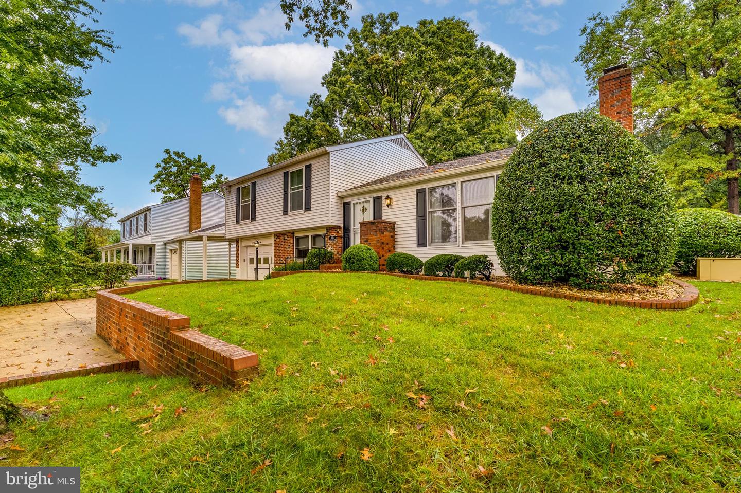 3252 ANNANDALE RD, FALLS CHURCH, Virginia 22042, 3 Bedrooms Bedrooms, 9 Rooms Rooms,3 BathroomsBathrooms,Residential,For sale,3252 ANNANDALE RD,VAFX2199816 MLS # VAFX2199816