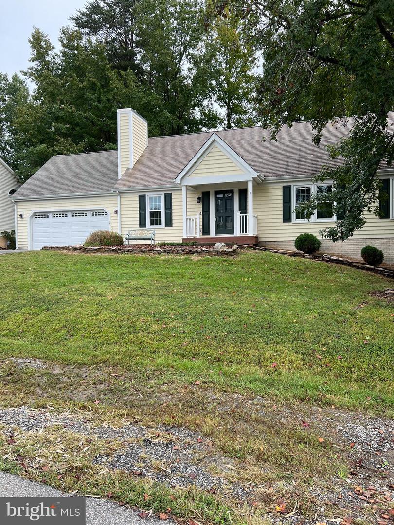 11907 BUTTERCUP LN, FREDERICKSBURG, Virginia 22407, 7 Bedrooms Bedrooms, ,2 BathroomsBathrooms,Residential,For sale,11907 BUTTERCUP LN,VASP2028110 MLS # VASP2028110