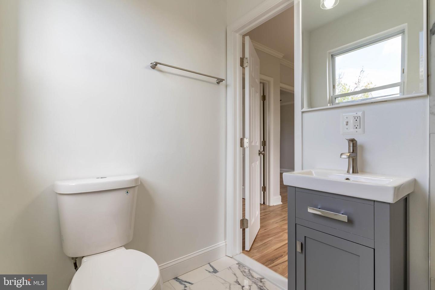 1333 BRYANT ST NE, WASHINGTON, District Of Columbia 20018, 3 Bedrooms Bedrooms, 8 Rooms Rooms,2 BathroomsBathrooms,Residential,For sale,1333 BRYANT ST NE,DCDC2161678 MLS # DCDC2161678