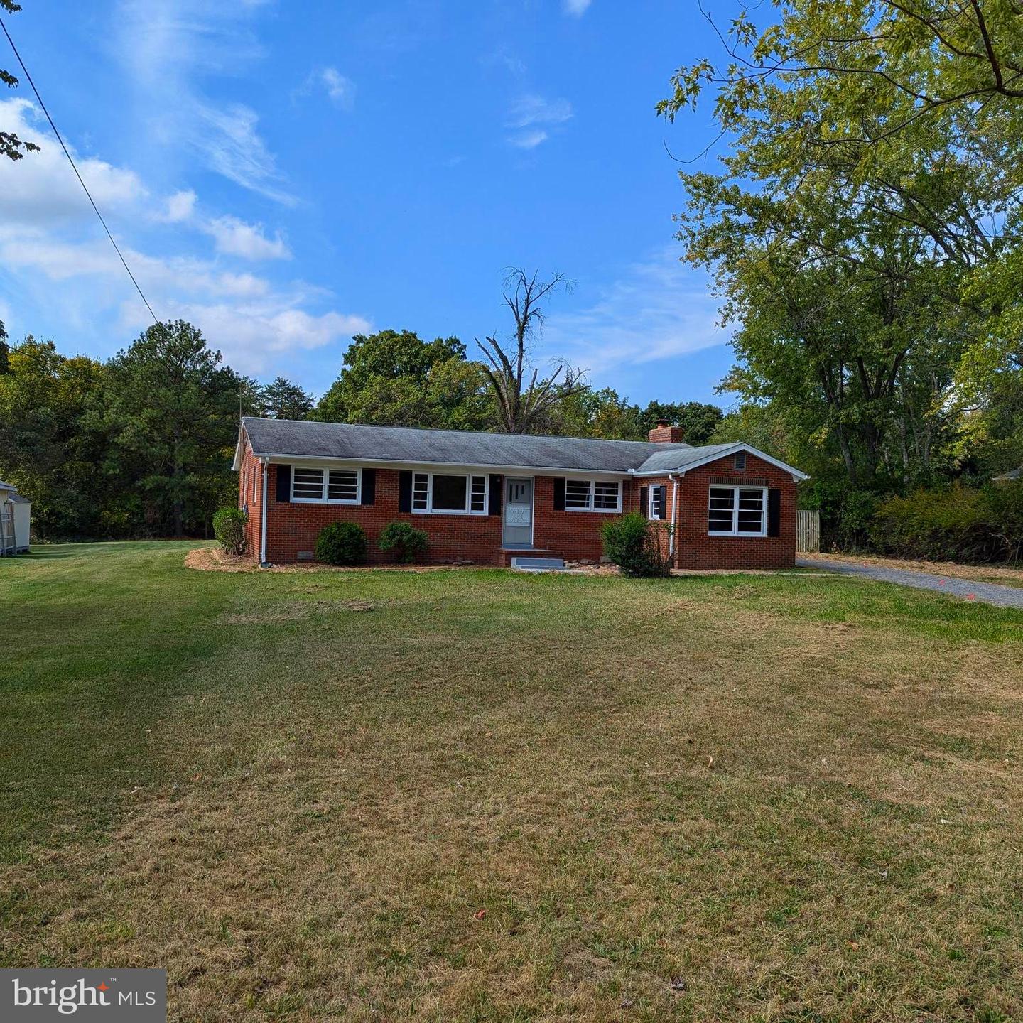 8610 LINTON HALL RD, BRISTOW, Virginia 20136, 3 Bedrooms Bedrooms, ,2 BathroomsBathrooms,Residential,For sale,8610 LINTON HALL RD,VAPW2080504 MLS # VAPW2080504