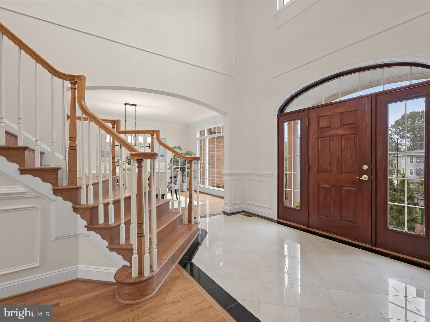 5242 YORKTOWN BLVD, ARLINGTON, Virginia 22207, 6 Bedrooms Bedrooms, ,4 BathroomsBathrooms,Residential,For sale,5242 YORKTOWN BLVD,VAAR2048890 MLS # VAAR2048890