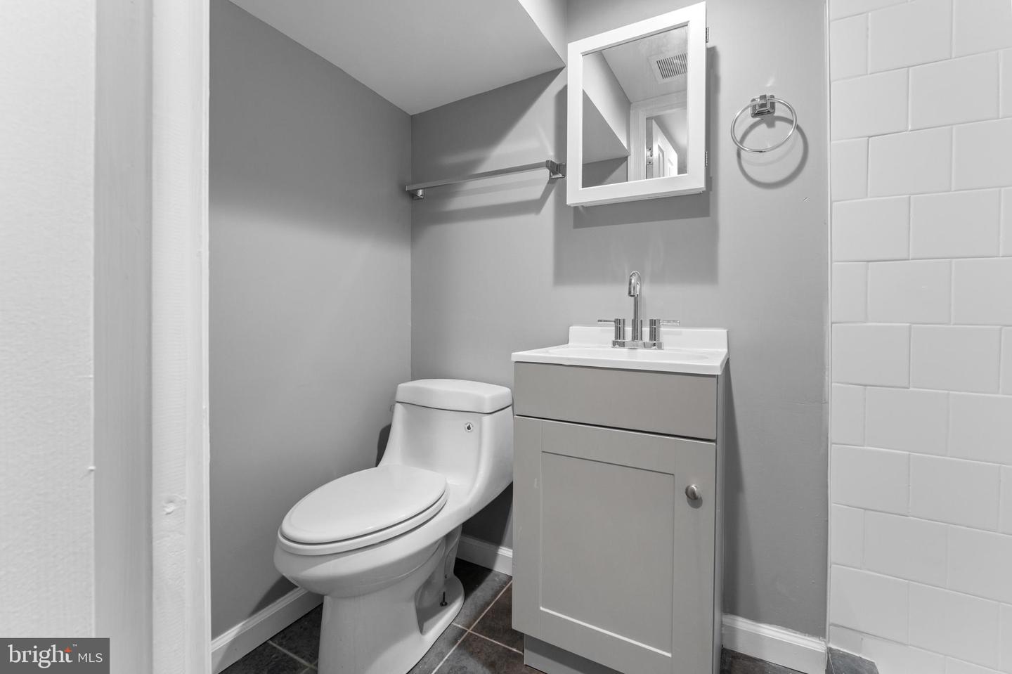 1811 T PL SE, WASHINGTON, District Of Columbia 20020, 3 Bedrooms Bedrooms, ,2 BathroomsBathrooms,Residential,For sale,1811 T PL SE,DCDC2151812 MLS # DCDC2151812