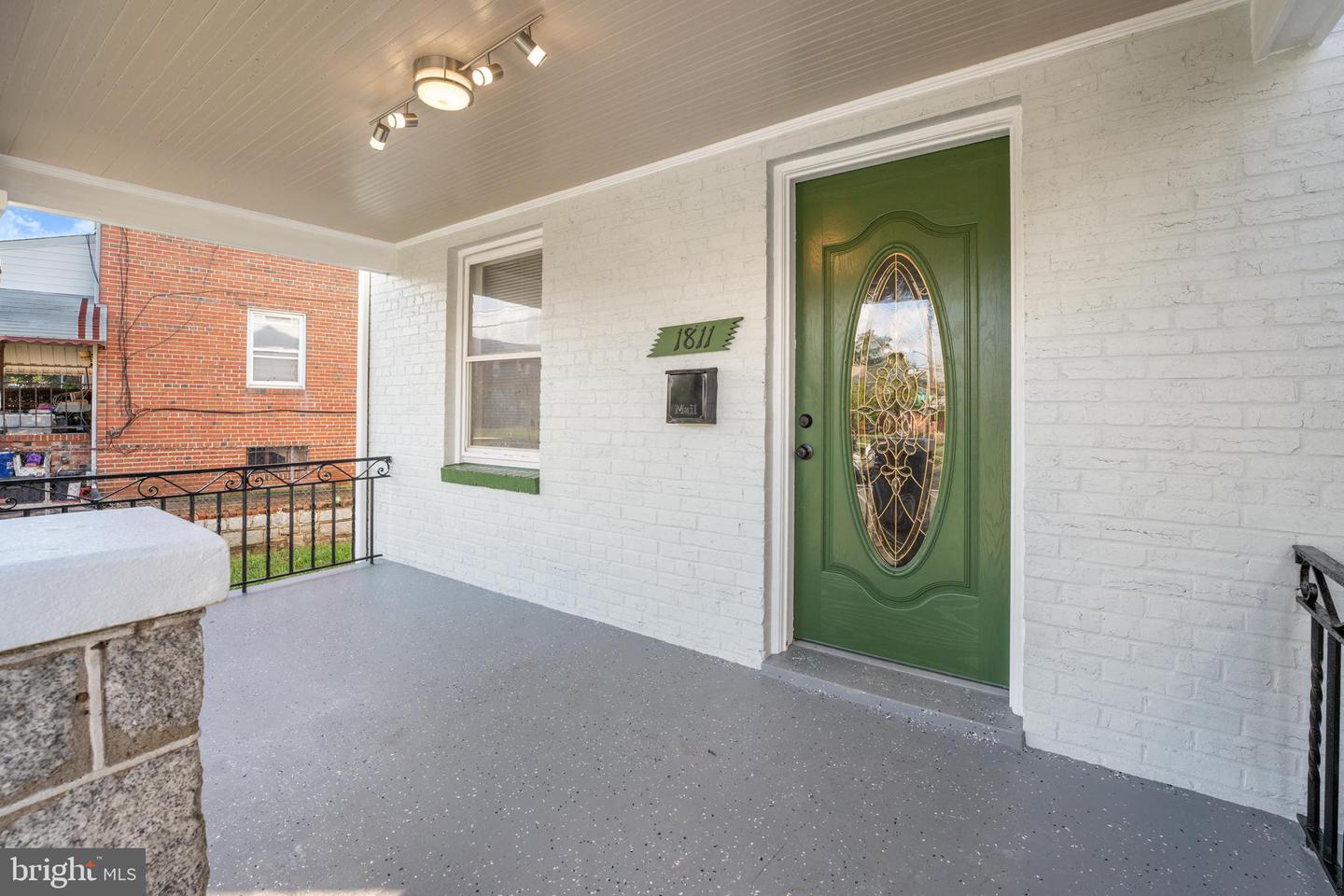 1811 T PL SE, WASHINGTON, District Of Columbia 20020, 3 Bedrooms Bedrooms, ,2 BathroomsBathrooms,Residential,For sale,1811 T PL SE,DCDC2151812 MLS # DCDC2151812