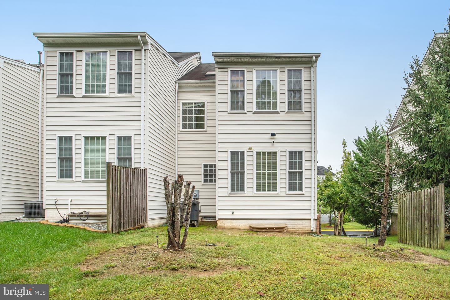 2616 OAK VALLEY DR, WOODBRIDGE, Virginia 22191, 3 Bedrooms Bedrooms, ,2 BathroomsBathrooms,Residential,For sale,2616 OAK VALLEY DR,VAPW2079840 MLS # VAPW2079840