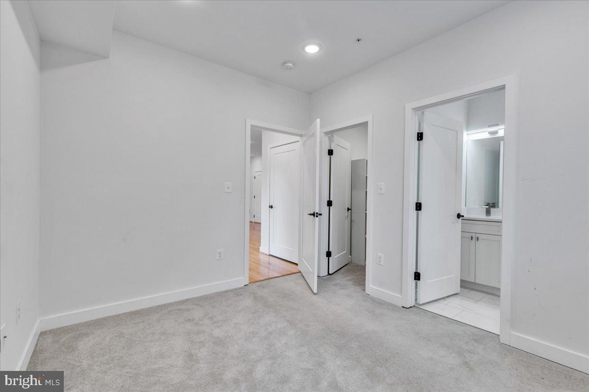 1416 22ND ST SE #9, WASHINGTON, District Of Columbia 20020, 2 Bedrooms Bedrooms, ,2 BathroomsBathrooms,Residential,For sale,1416 22ND ST SE #9,DCDC2161744 MLS # DCDC2161744