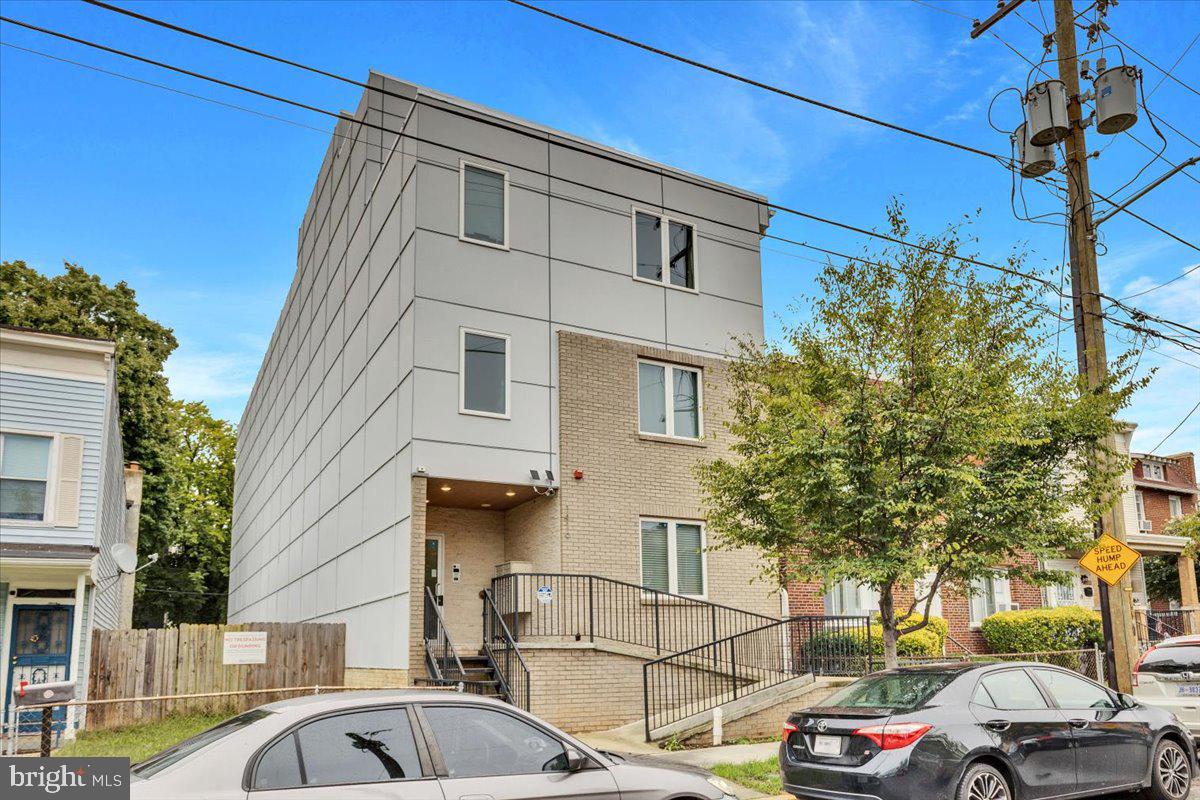 1416 22ND ST SE #9, WASHINGTON, District Of Columbia 20020, 2 Bedrooms Bedrooms, ,2 BathroomsBathrooms,Residential,For sale,1416 22ND ST SE #9,DCDC2161744 MLS # DCDC2161744
