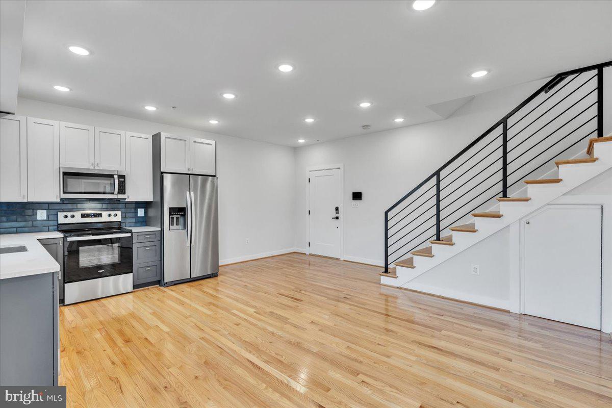 1416 22ND ST SE #9, WASHINGTON, District Of Columbia 20020, 2 Bedrooms Bedrooms, ,2 BathroomsBathrooms,Residential,For sale,1416 22ND ST SE #9,DCDC2161744 MLS # DCDC2161744