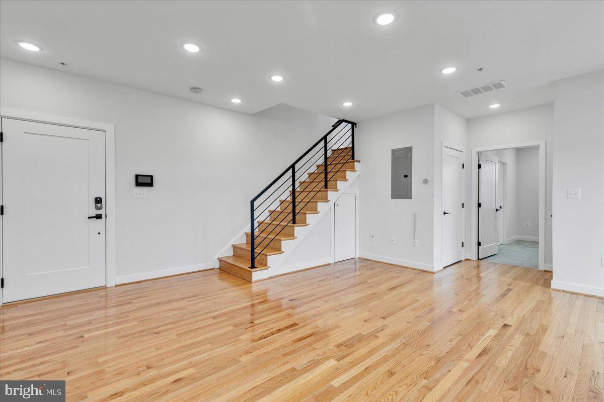1416 22ND ST SE #9, WASHINGTON, District Of Columbia 20020, 2 Bedrooms Bedrooms, ,2 BathroomsBathrooms,Residential,For sale,1416 22ND ST SE #9,DCDC2161744 MLS # DCDC2161744