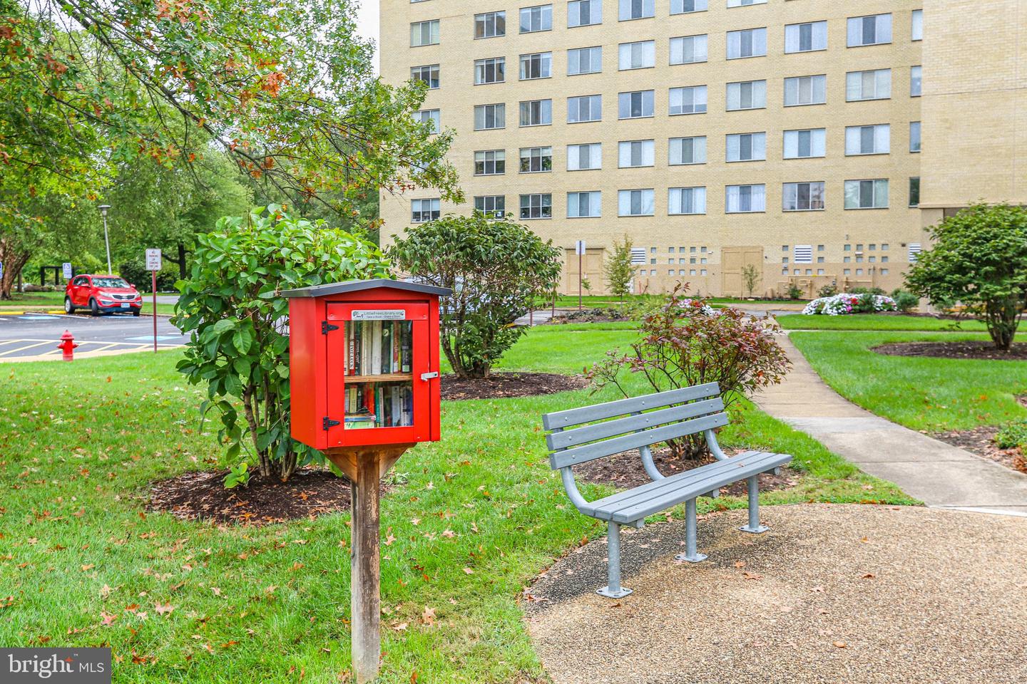 6631 WAKEFIELD DR #207, ALEXANDRIA, Virginia 22307, 1 Bedroom Bedrooms, ,1 BathroomBathrooms,Residential,For sale,6631 WAKEFIELD DR #207,VAFX2204082 MLS # VAFX2204082