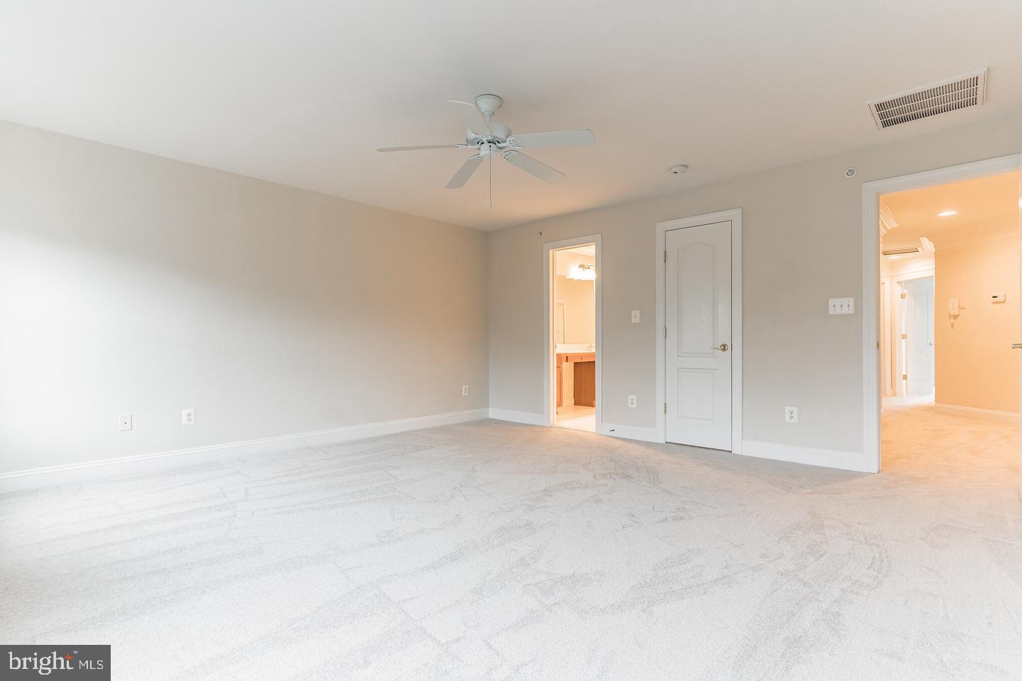 14853 CLOVERDALE RD, WOODBRIDGE, Virginia 22193, 3 Bedrooms Bedrooms, ,2 BathroomsBathrooms,Residential,For sale,14853 CLOVERDALE RD,VAPW2080554 MLS # VAPW2080554