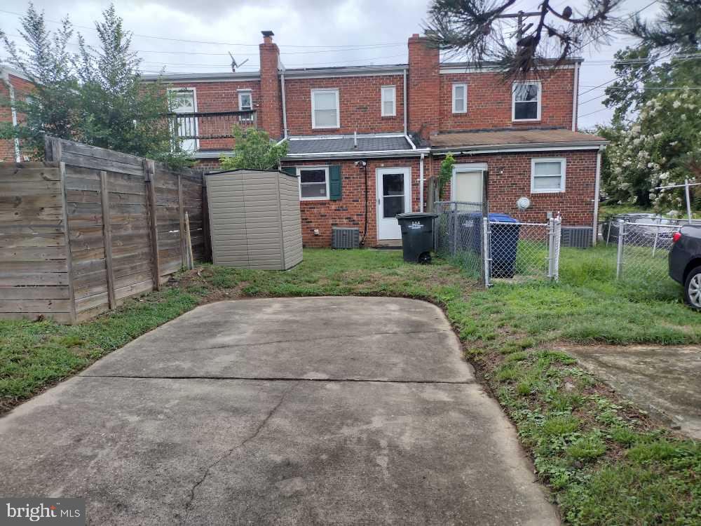 302 41ST ST NE, WASHINGTON, District Of Columbia 20019, 2 Bedrooms Bedrooms, ,1 BathroomBathrooms,Residential,For sale,302 41ST ST NE,DCDC2158120 MLS # DCDC2158120