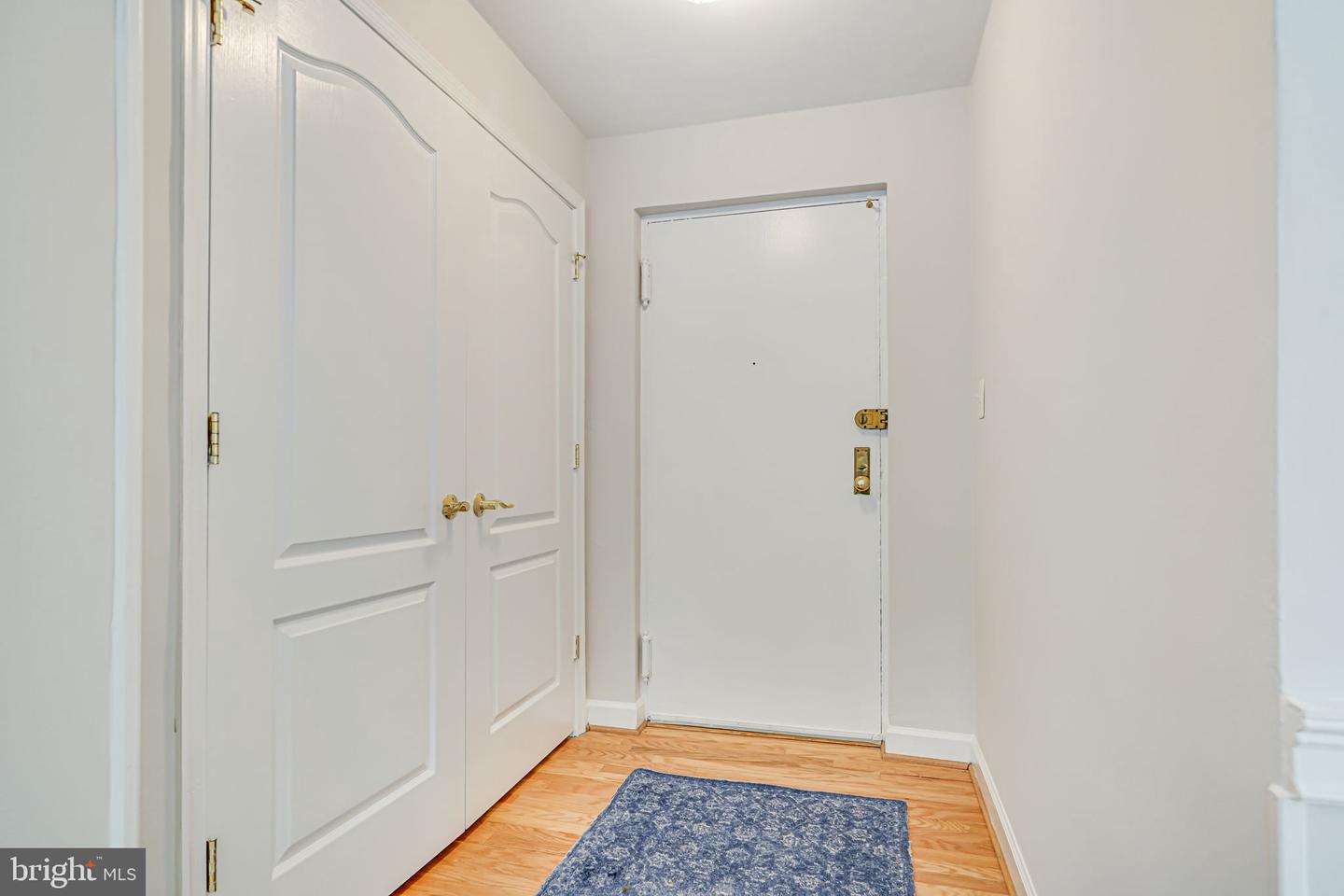 6612 BOULEVARD VW #B2, ALEXANDRIA, Virginia 22307, 2 Bedrooms Bedrooms, ,1 BathroomBathrooms,Residential,For sale,6612 BOULEVARD VW #B2,VAFX2203628 MLS # VAFX2203628