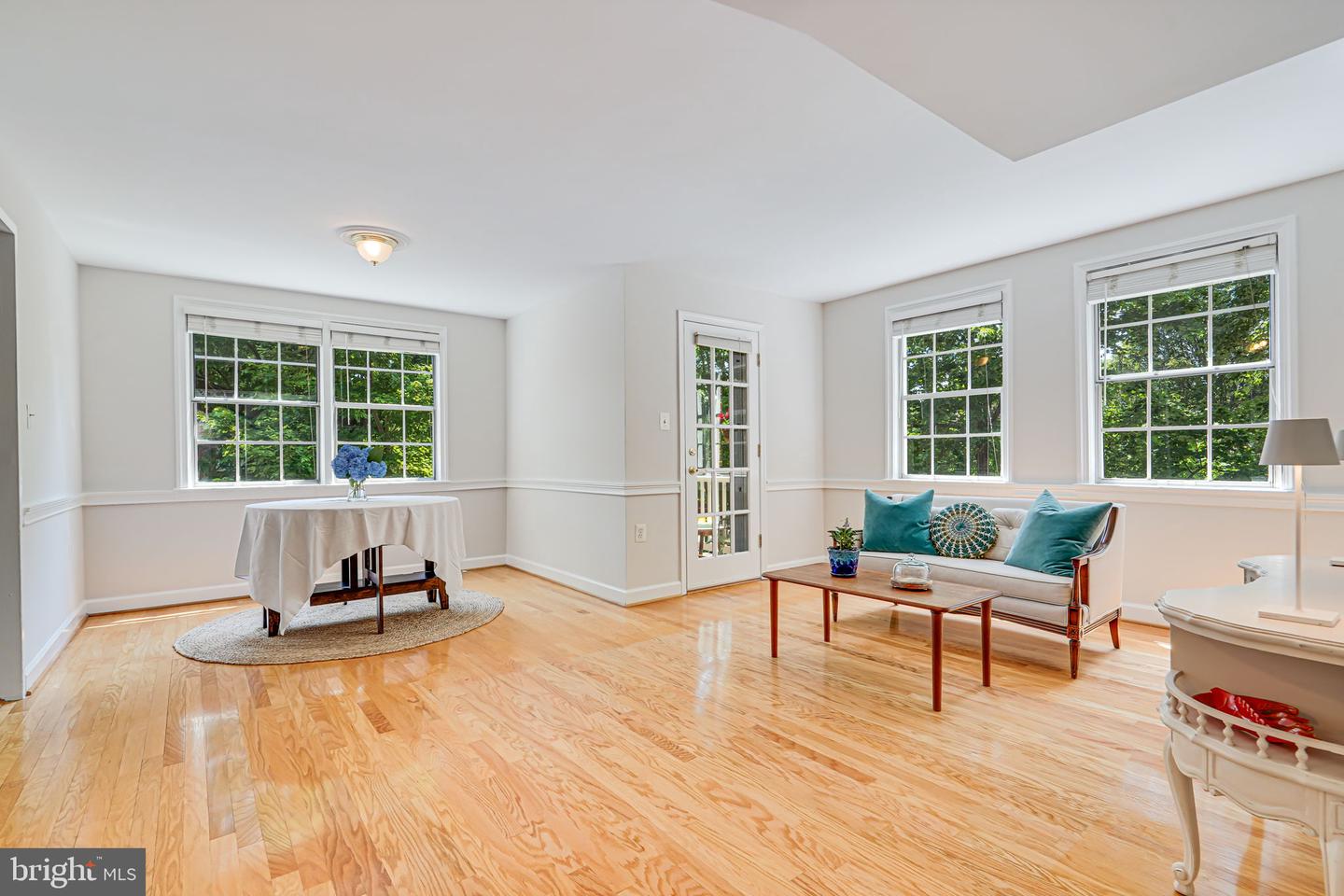 6612 BOULEVARD VW #B2, ALEXANDRIA, Virginia 22307, 2 Bedrooms Bedrooms, ,1 BathroomBathrooms,Residential,For sale,6612 BOULEVARD VW #B2,VAFX2203628 MLS # VAFX2203628