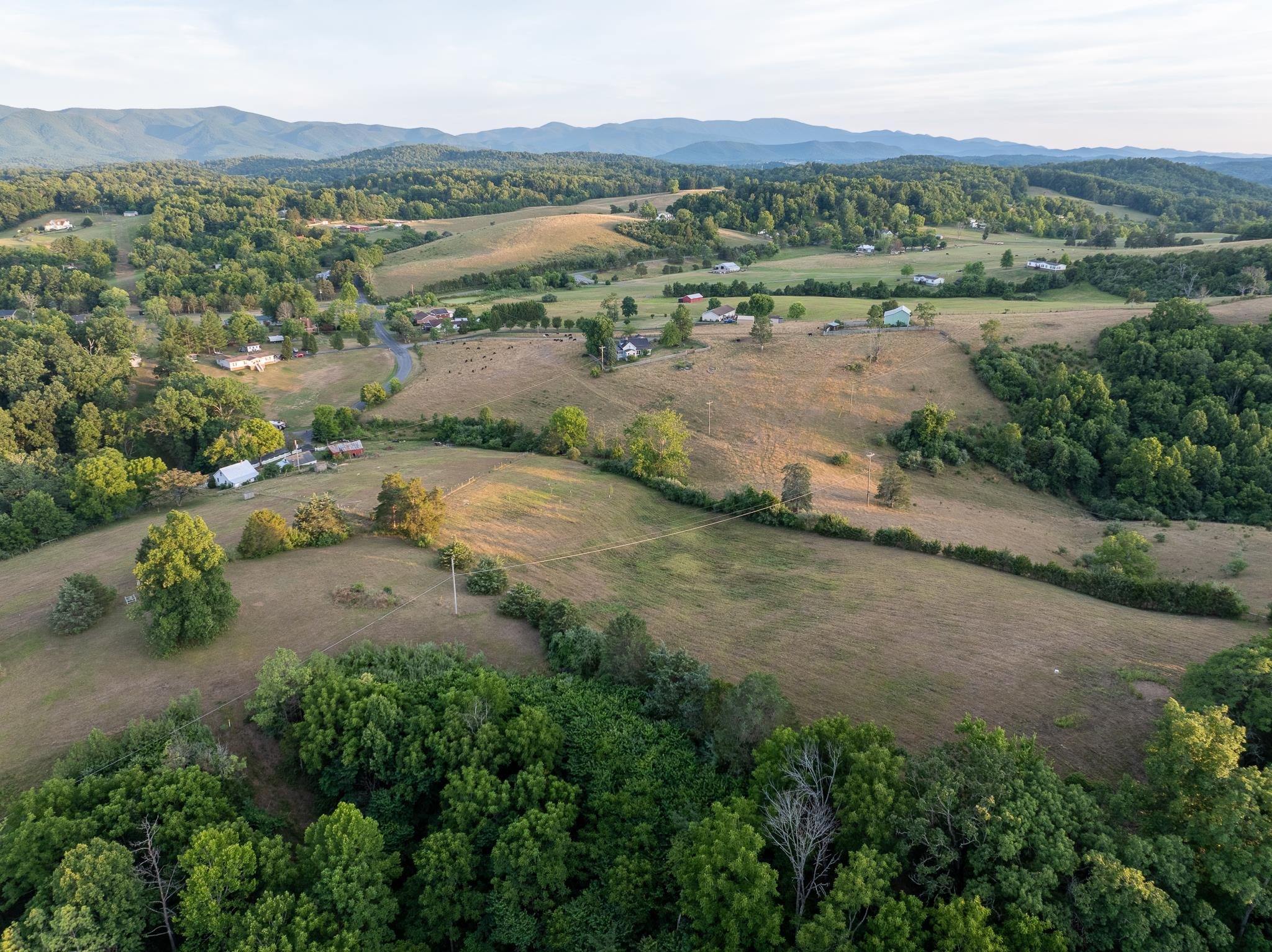 334 POPLAR HILL RD, LEXINGTON, Virginia 24450, 3 Bedrooms Bedrooms, ,1 BathroomBathrooms,Residential,334 POPLAR HILL RD,657335 MLS # 657335