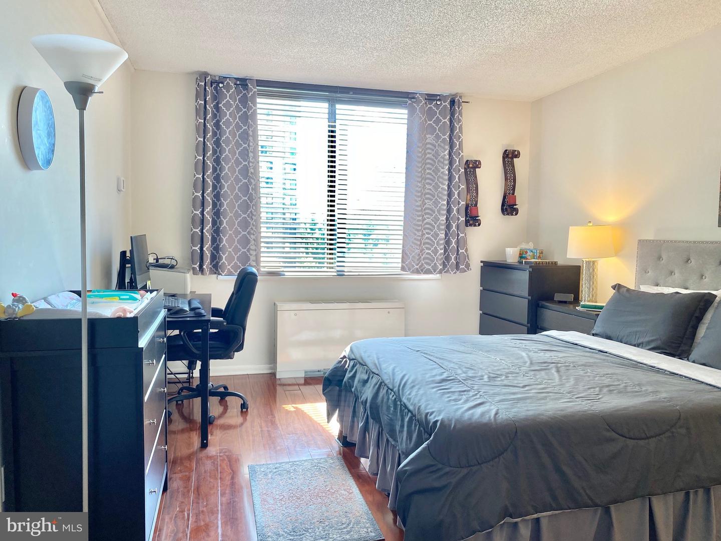 3701 GEORGE MASON DR S #604N, FALLS CHURCH, Virginia 22041, 1 Bedroom Bedrooms, ,1 BathroomBathrooms,Residential,For sale,3701 GEORGE MASON DR S #604N,VAFX2204382 MLS # VAFX2204382