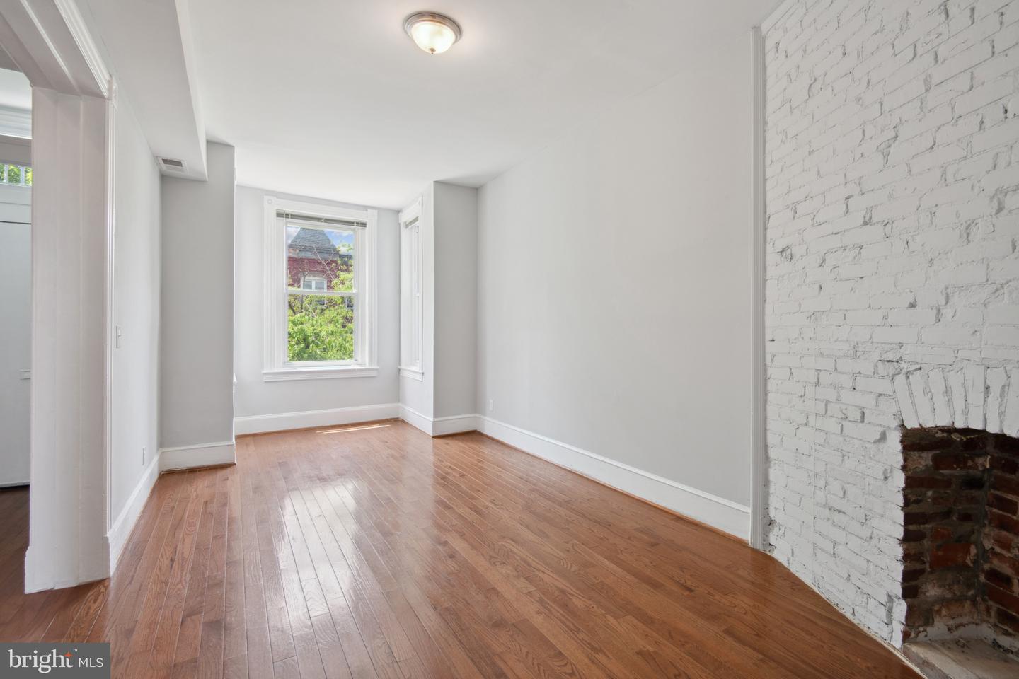 41 S ST NW, WASHINGTON, District Of Columbia 20001, 4 Bedrooms Bedrooms, ,2 BathroomsBathrooms,Residential,For sale,41 S ST NW,DCDC2135982 MLS # DCDC2135982