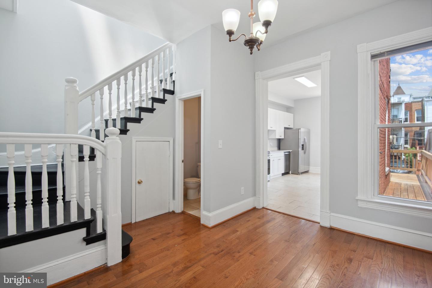 41 S ST NW, WASHINGTON, District Of Columbia 20001, 4 Bedrooms Bedrooms, ,2 BathroomsBathrooms,Residential,For sale,41 S ST NW,DCDC2135982 MLS # DCDC2135982