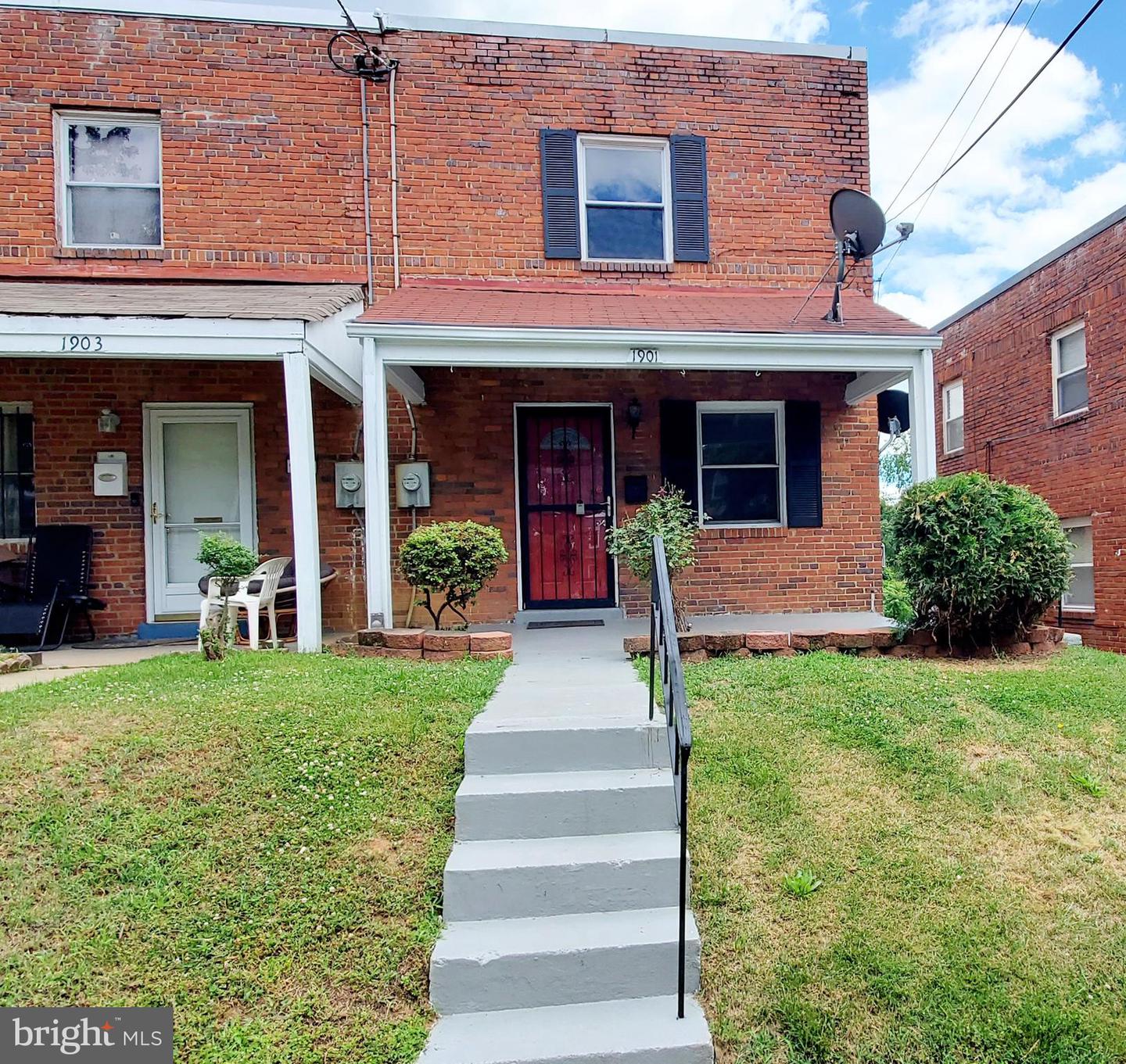 1901 SAVANNAH PL SE, WASHINGTON, District Of Columbia 20020, 3 Bedrooms Bedrooms, ,2 BathroomsBathrooms,Residential,For sale,1901 SAVANNAH PL SE,DCDC2145658 MLS # DCDC2145658