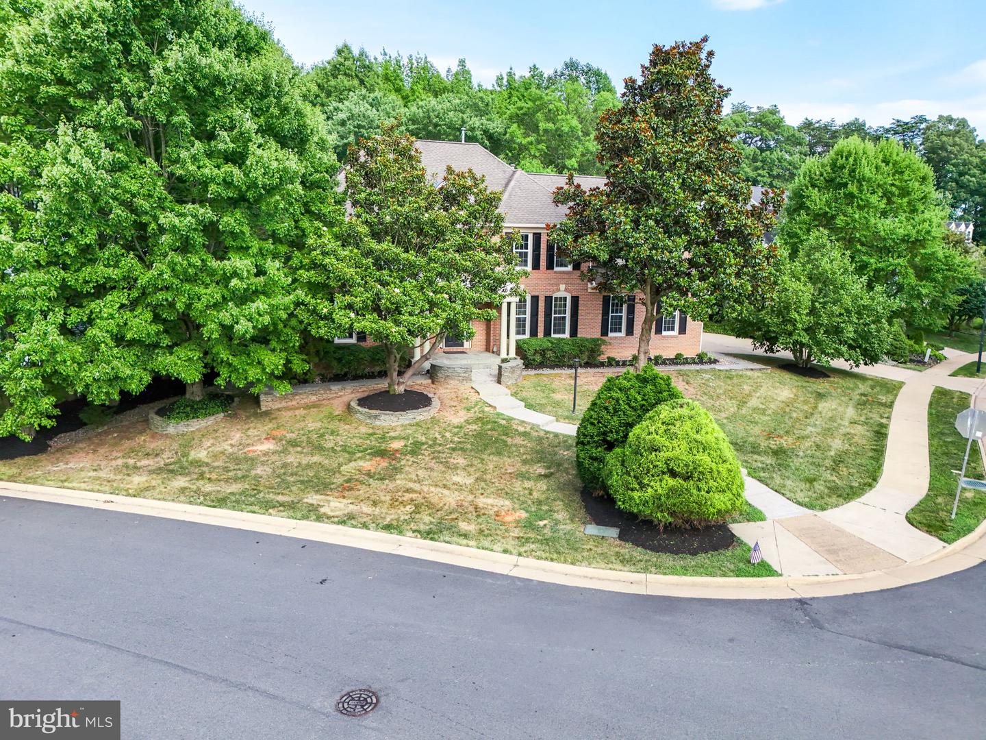 8301 PEACH CT, FAIRFAX STATION, Virginia 22039, 4 Bedrooms Bedrooms, ,2 BathroomsBathrooms,Residential,For sale,8301 PEACH CT,VAFX2189732 MLS # VAFX2189732