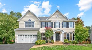 20626 HIDDENGROVE CT, ASHBURN, Virginia 20147, 4 Bedrooms Bedrooms, ,3 BathroomsBathrooms,Residential,For sale,20626 HIDDENGROVE CT,VALO2080036 MLS # VALO2080036