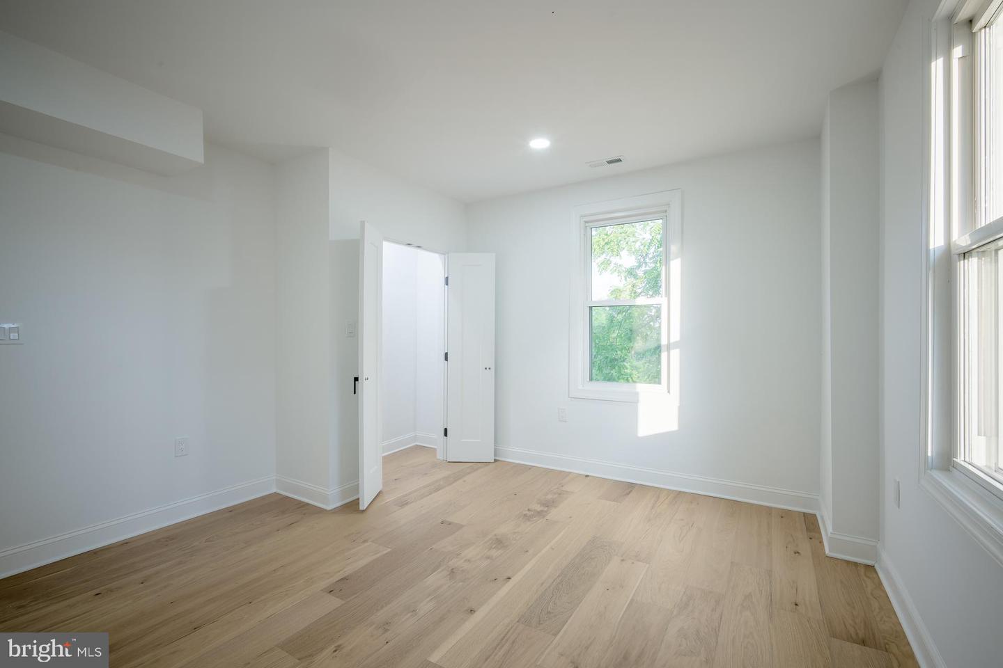 2907 CARLTON AVE NE, WASHINGTON, District Of Columbia 20018, 4 Bedrooms Bedrooms, ,3 BathroomsBathrooms,Residential,For sale,2907 CARLTON AVE NE,DCDC2161930 MLS # DCDC2161930