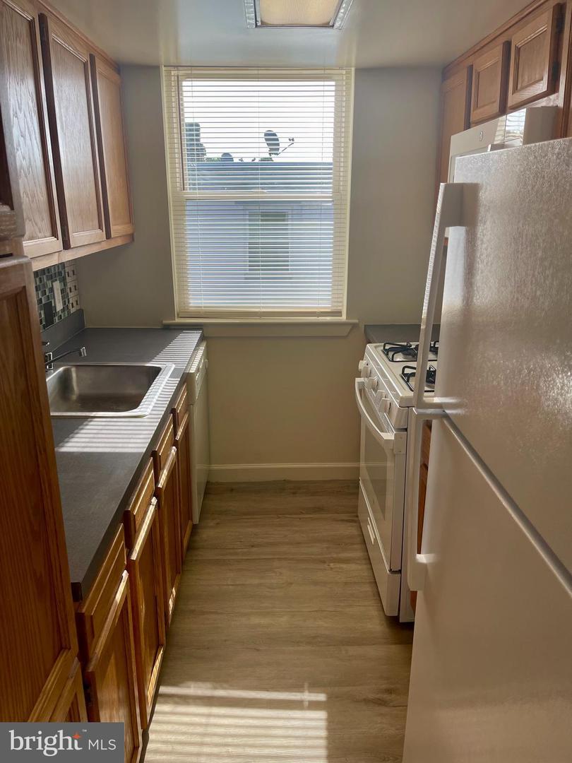 718 BRANDYWINE ST SE #304, WASHINGTON, District Of Columbia 20032, 2 Bedrooms Bedrooms, 2 Rooms Rooms,1 BathroomBathrooms,Residential,For sale,718 BRANDYWINE ST SE #304,DCDC2162158 MLS # DCDC2162158