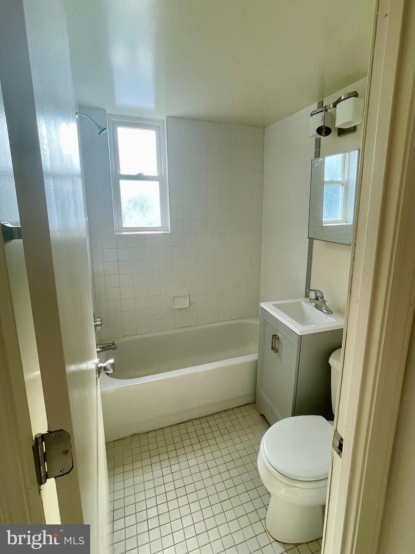 718 BRANDYWINE ST SE #304, WASHINGTON, District Of Columbia 20032, 2 Bedrooms Bedrooms, 2 Rooms Rooms,1 BathroomBathrooms,Residential,For sale,718 BRANDYWINE ST SE #304,DCDC2162158 MLS # DCDC2162158