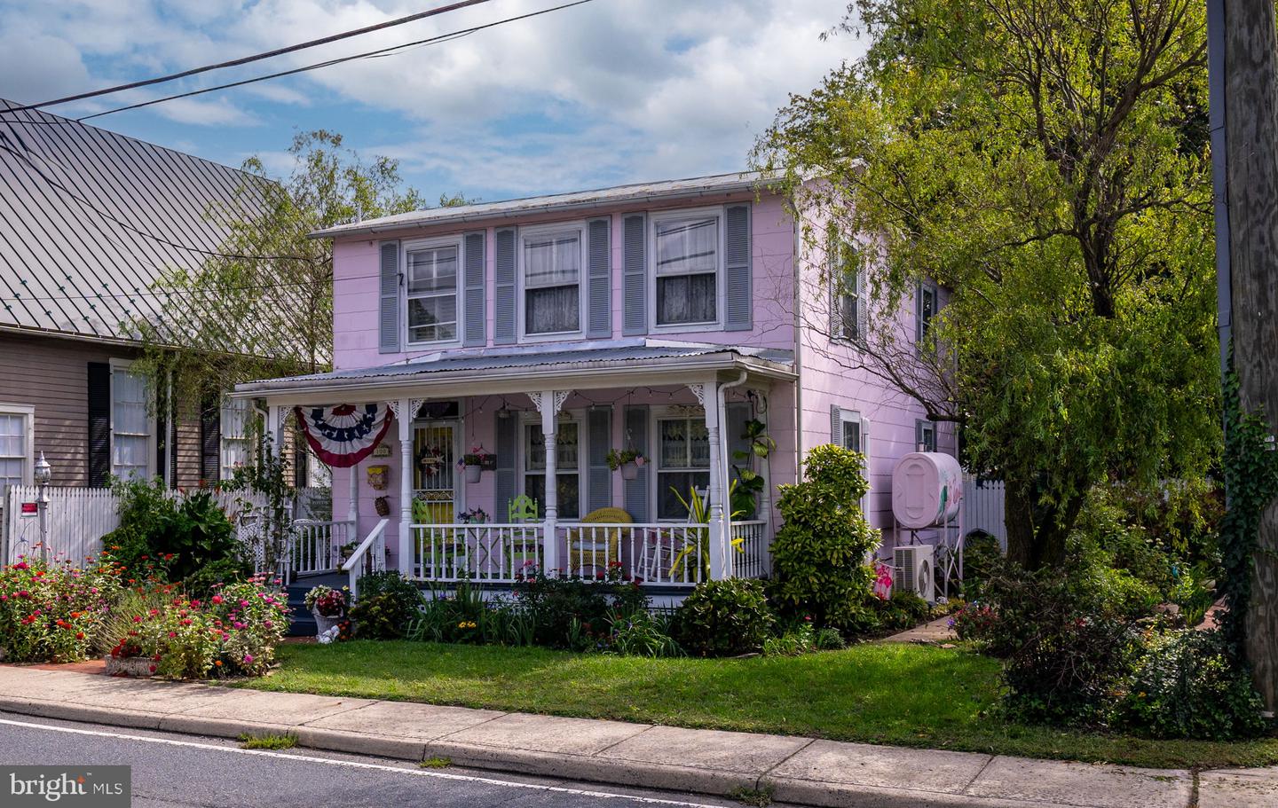 100 CAMBRIDGE ST, FREDERICKSBURG, Virginia 22405, 3 Bedrooms Bedrooms, ,1 BathroomBathrooms,Residential,For sale,100 CAMBRIDGE ST,VAST2030426 MLS # VAST2030426